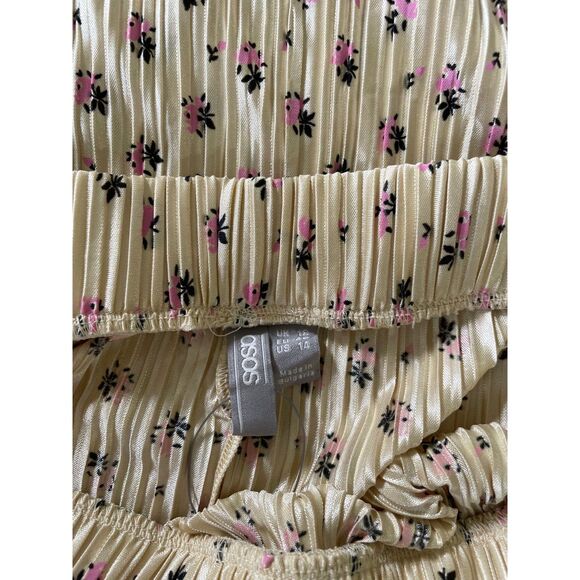 Women Sz 14 Ditsy Floral A-Line Midi Silky Plisse Skirt Feminine Romantic Flowy - Picture 5 of 5